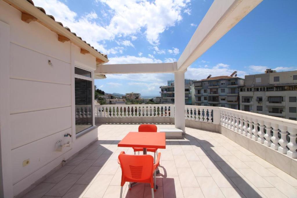 Apartments&Studios ARDIAN-MANDI Sarande Bagian luar foto