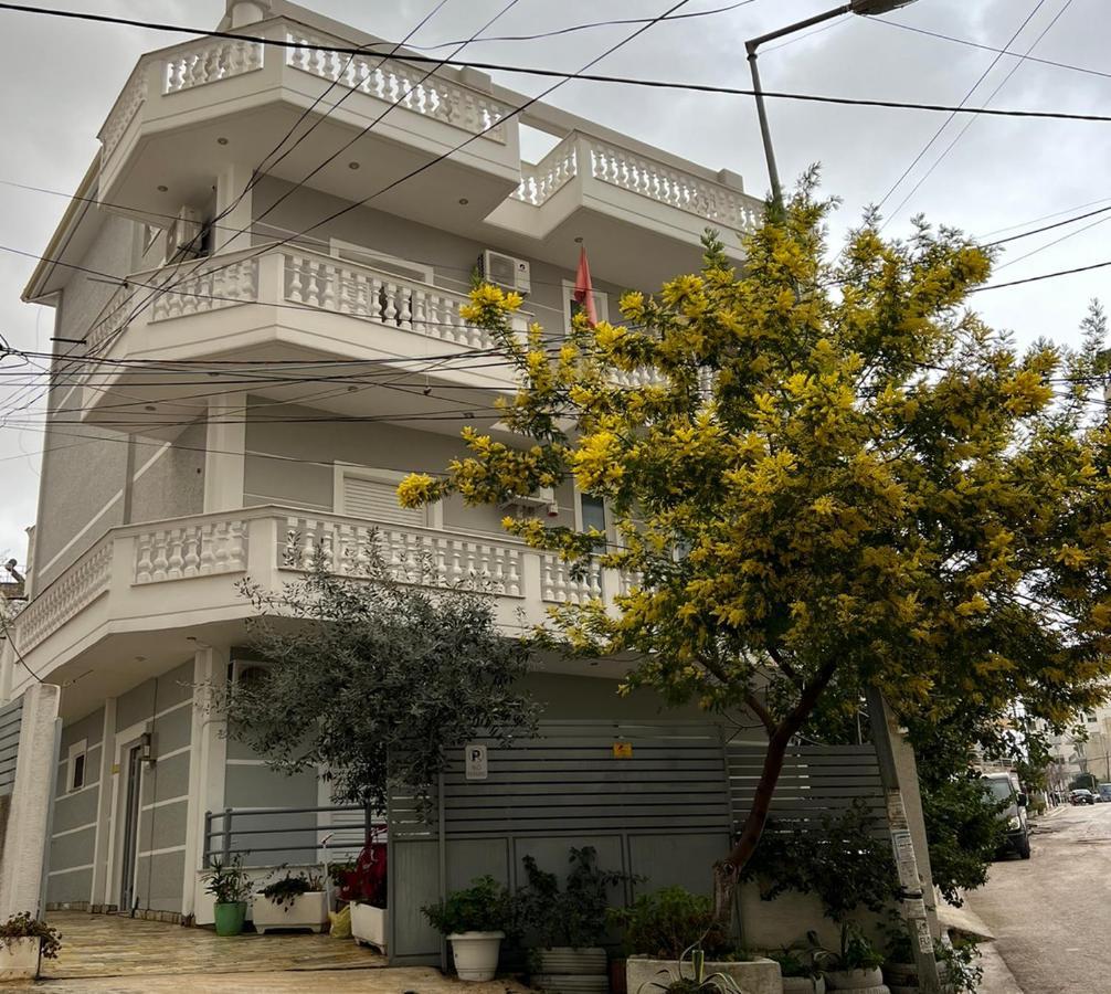 Apartments&Studios ARDIAN-MANDI Sarande Bagian luar foto