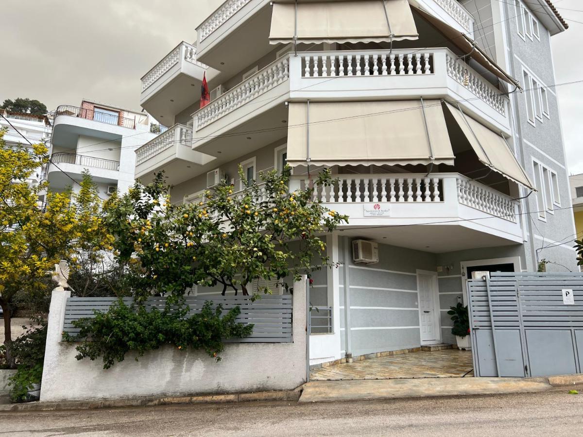 Apartments&Studios ARDIAN-MANDI Sarande Bagian luar foto