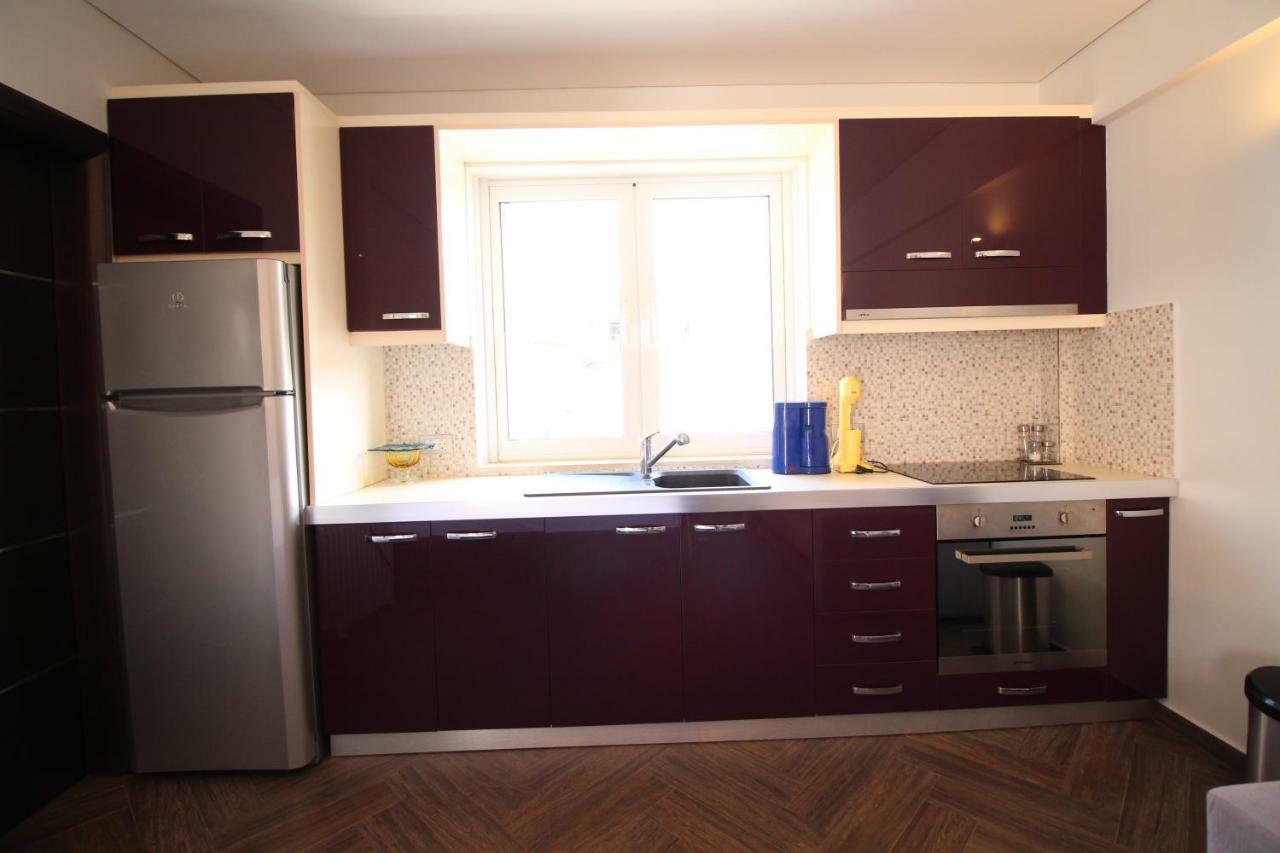 Apartments&Studios ARDIAN-MANDI Sarande Bagian luar foto